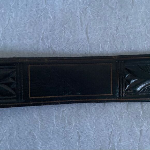 Macy's Leather Belt Vintage Brown Tooled Oiled Harness Leather Made in Italy 32" - Picture 14 of 15